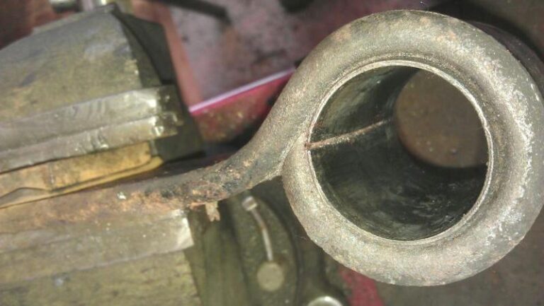 Symptoms Of Bad Leaf Spring Bushings