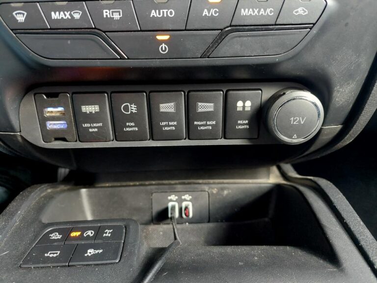 AOB Ford Ranger Switch Panel Install - The Ranger Station